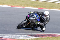 brands-hatch-photographs;brands-no-limits-trackday;cadwell-trackday-photographs;enduro-digital-images;event-digital-images;eventdigitalimages;no-limits-trackdays;peter-wileman-photography;racing-digital-images;trackday-digital-images;trackday-photos